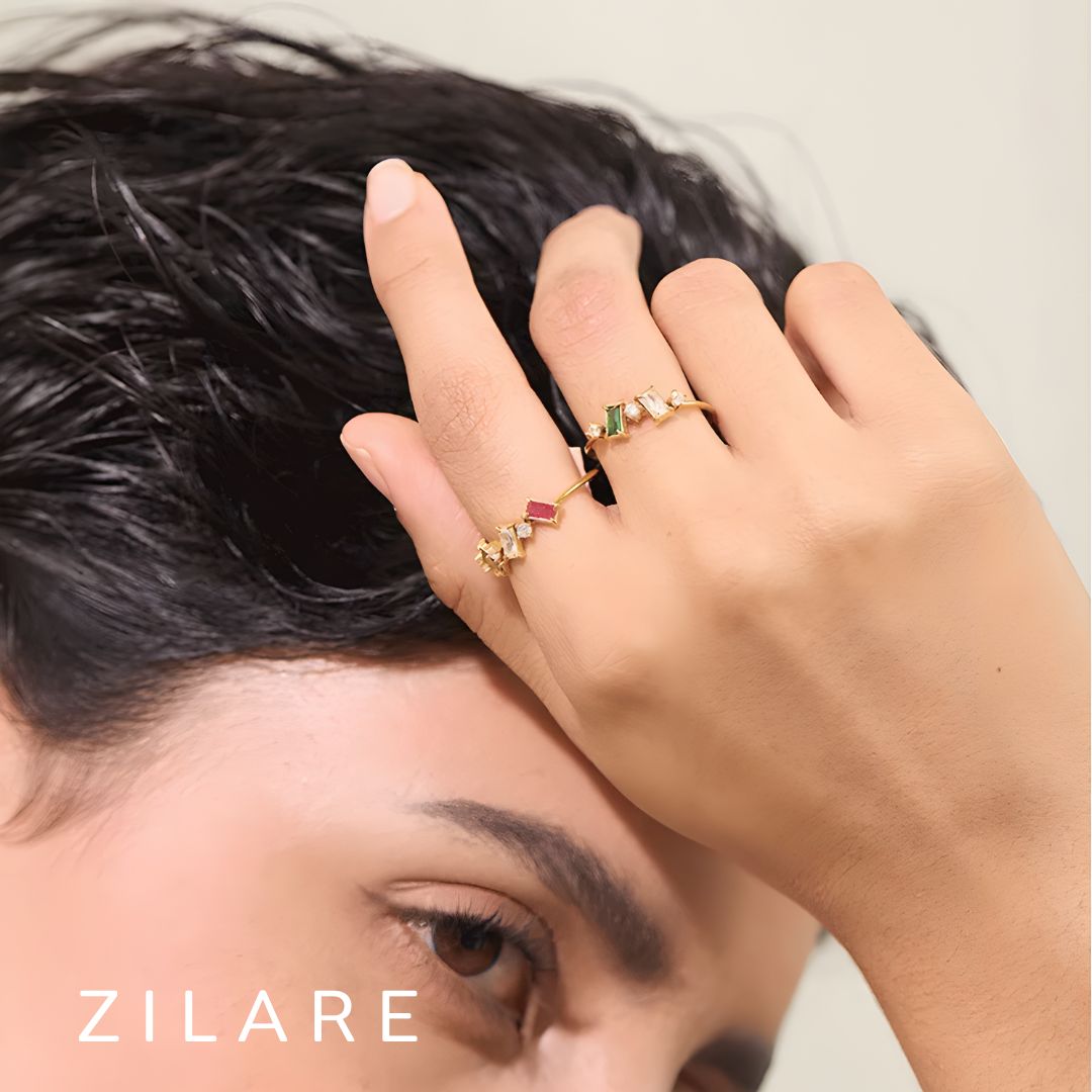 Anillo dorado moderno piedras de colores bañado oro 18k Lara