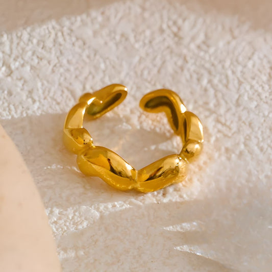 Anillo dorado con corazones ajustable bañado oro 18k Noelia