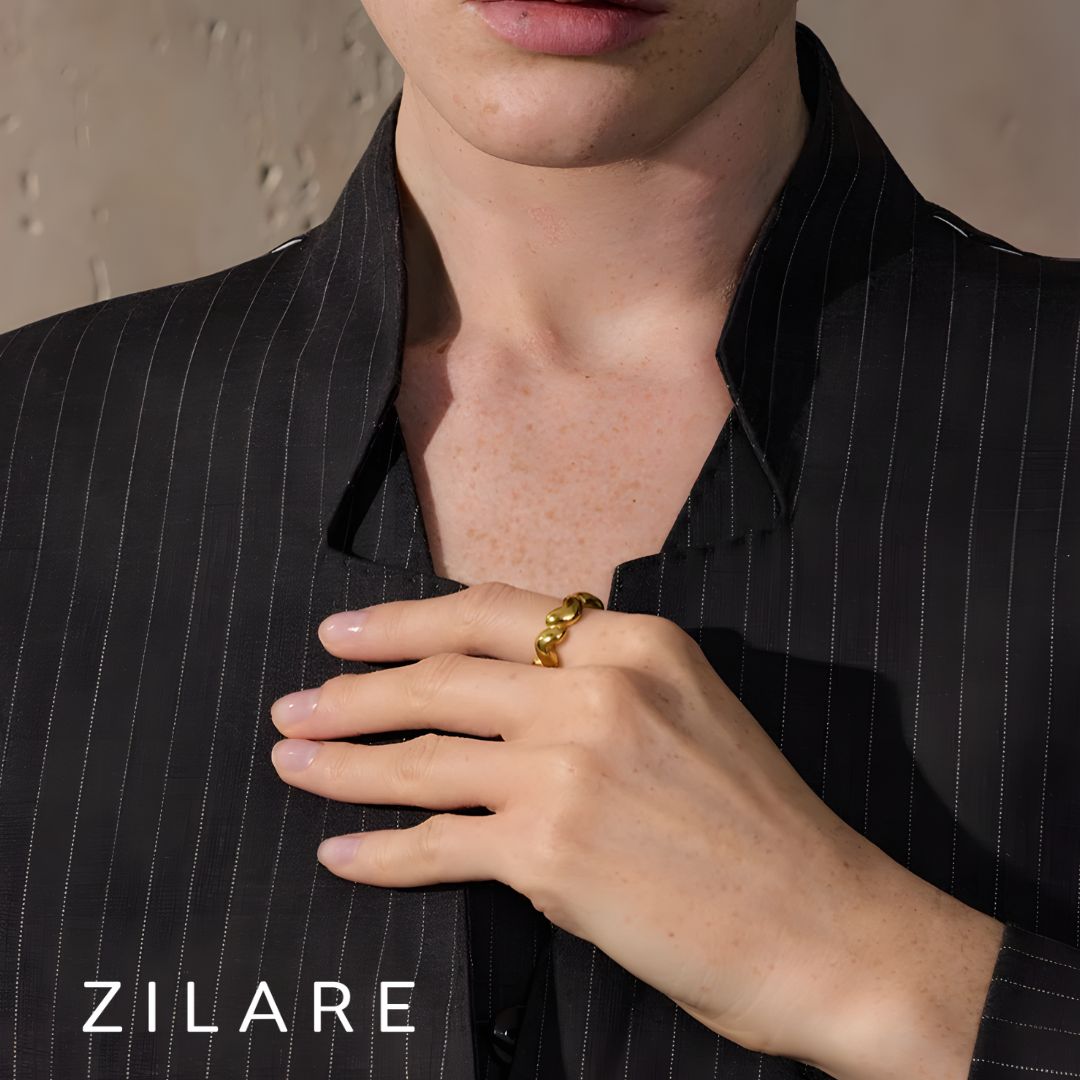 Anillo dorado con corazones ajustable bañado oro 18k Noelia