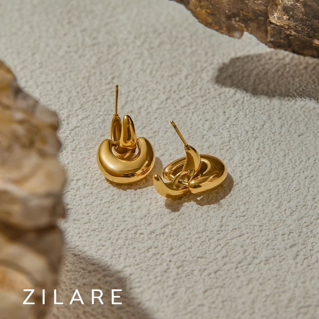 Aretes dorados sofisticado gruesos bañados en oro 18k Flavya