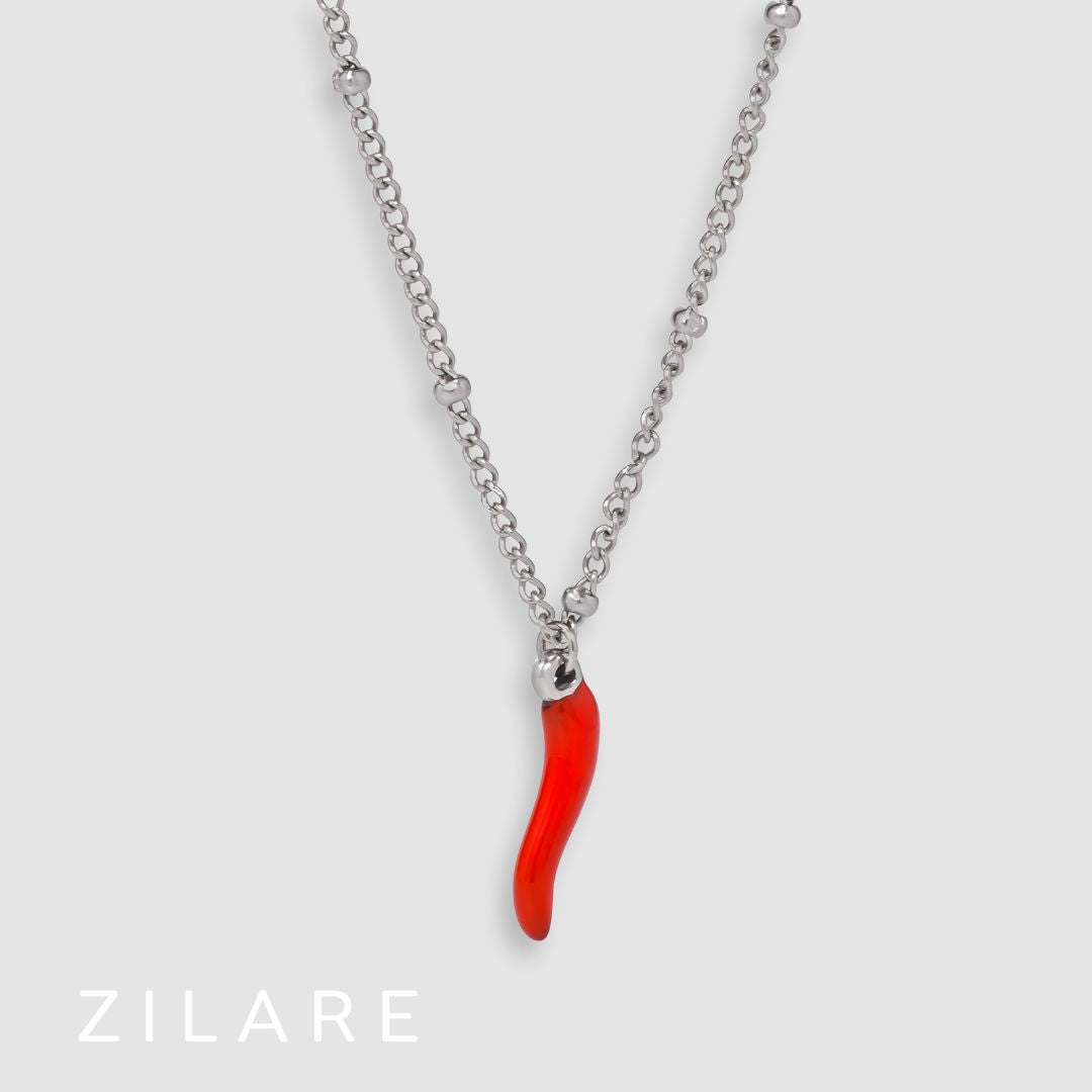 Collar dorado baño de oro 18k con dije de chile  Nayara