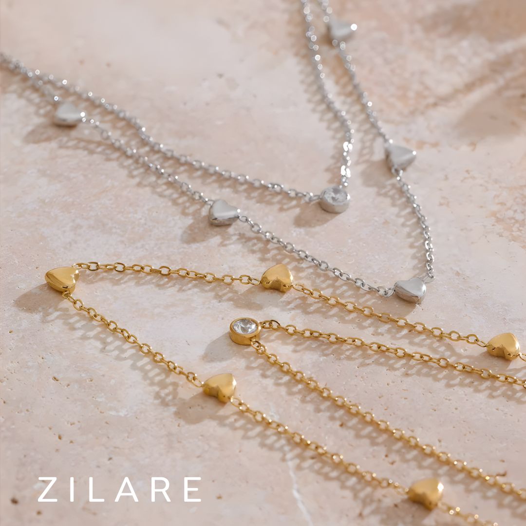 Collar doble con corazones y brillante bañado en oro 18k Isis