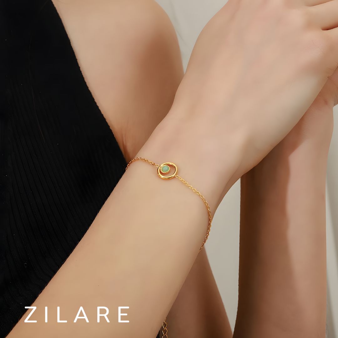 Pulsera dorada con piedra verde baño de oro 18k Leticia