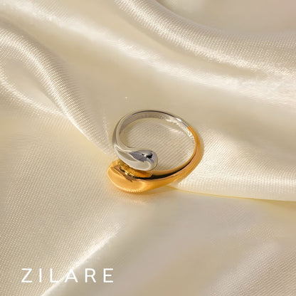 Anillo acero inoxidable bicolor con diseño original Itzayan