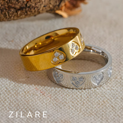 Anillo bañado en oro 18k con corazones y circonias Fabiola