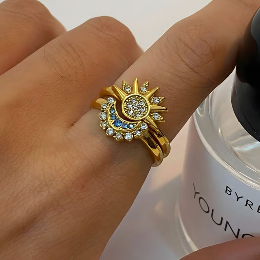 Anillo elegante ajustable bañado oro 18k sol y luna Samira