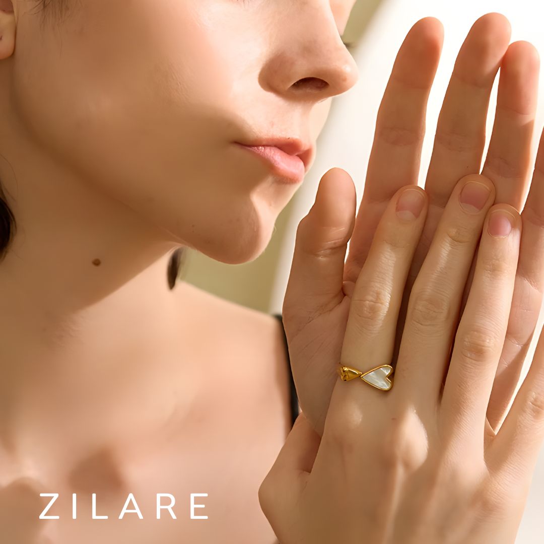 Anillo con diseño de corazón bañado en oro 18k Nubia