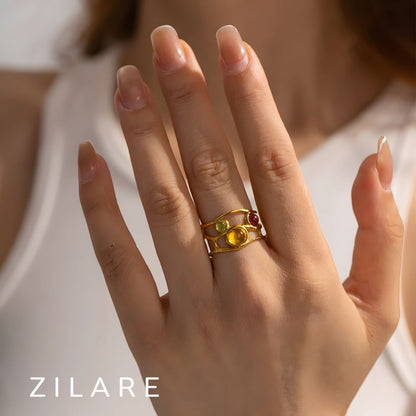 Anillo moderno con diseño artístico bañado en oro 18k Cira