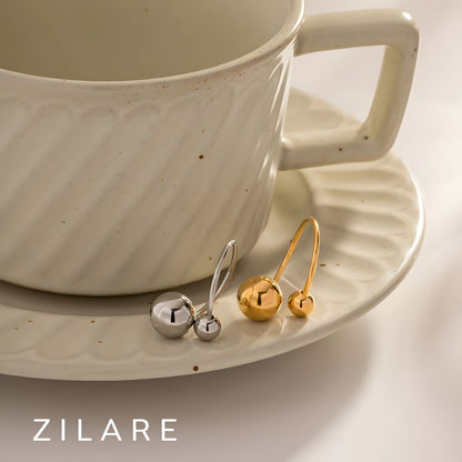 Anillo moderno con diseño único bañado en oro 18k Elva