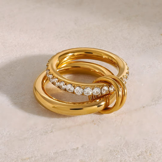 Anillo dorado doble con brillo moderno bañado oro 18k Elna