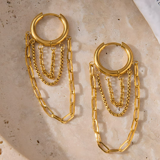 Aretes dorados con cadenas elegantes bañados oro 18k Lianet