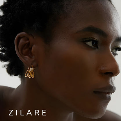 Aretes dorados bañados oro 18k elegantes y brillantes Patricia