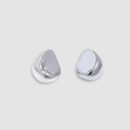 Aretes dorados bañados en oro 18k minimalistas Claudia