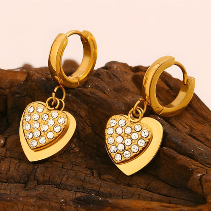 Aretes dorados elegantes con corazón bañados oro 18k Reina