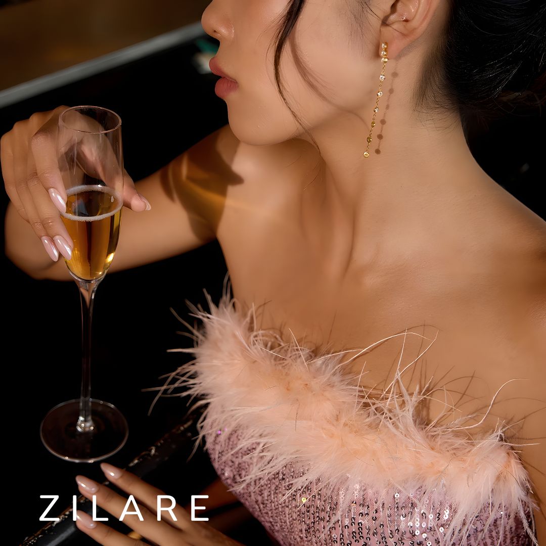 Aretes dorados con piedras brillantes bañados oro 18k Ivette