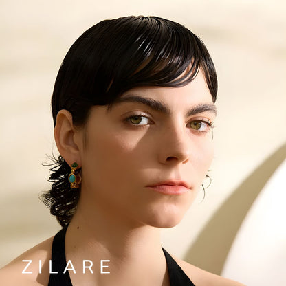 Aretes Dorados con Piedras de Colores y Diseño Único Nina