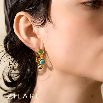 Aretes Dorados con Piedras de Colores y Diseño Único Nina