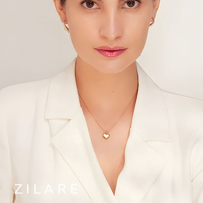 Collar bañado en oro 18k con dije de corazón blanco Zira