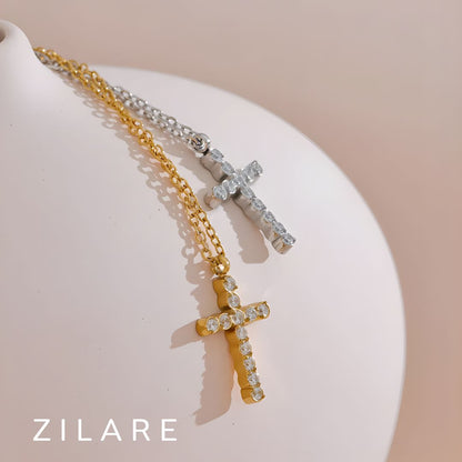 Collar con cruz para mujer bañado oro 18k y zirconias Ivanna