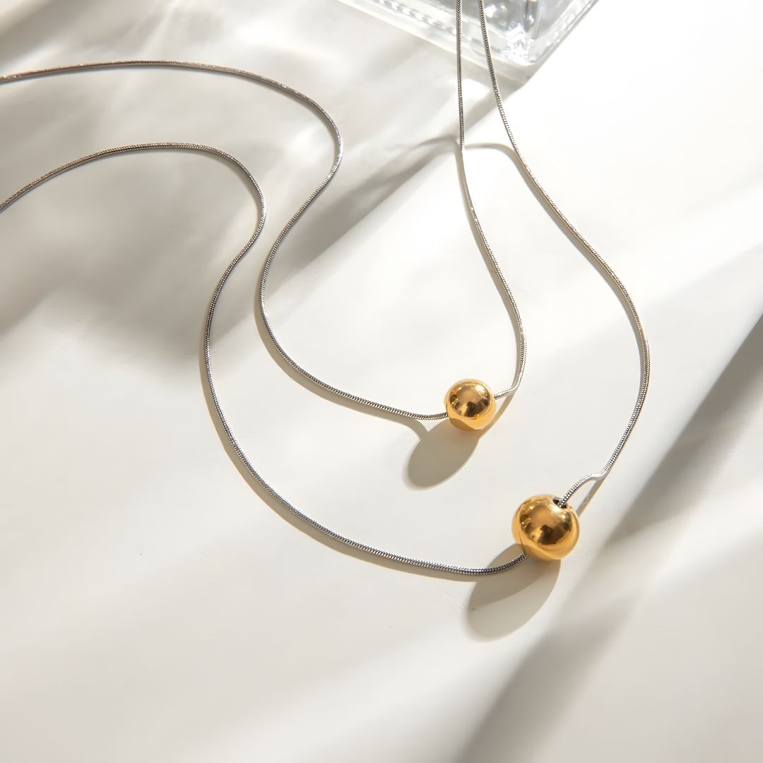Collar delicado acero inoxidable con dos esferas chic Amare