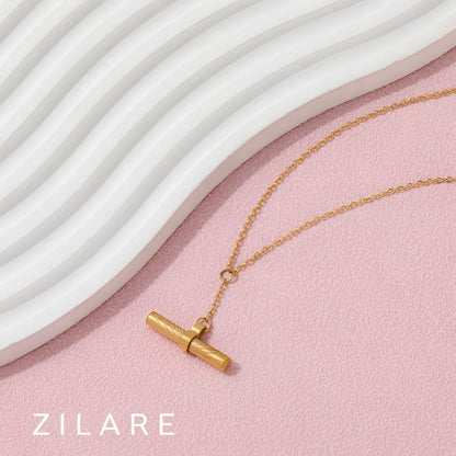 Collar dorado bañado en oro 18k moderno y sofisticado Rocio