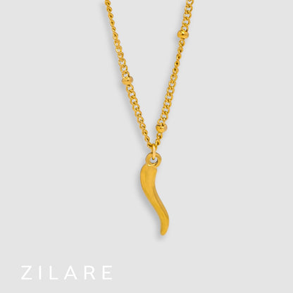 Collar dorado baño de oro 18k con dije de chile  Nayara