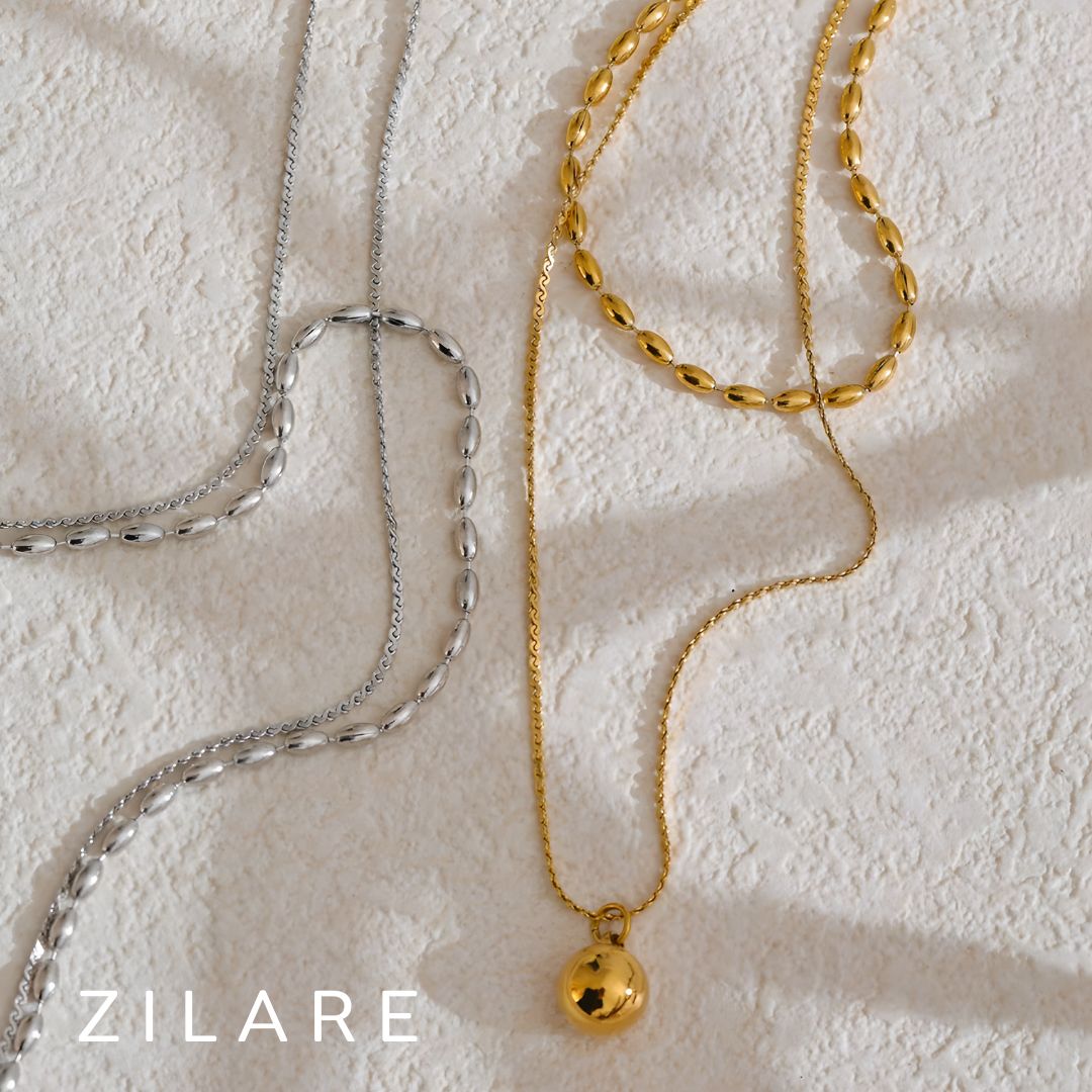 Collar doble bañado en oro 18k con esfera colgante Roxana