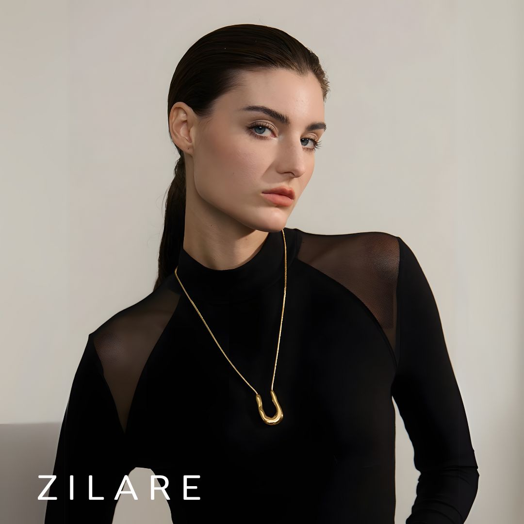 Collar Dorado de Una Sola Pieza con Diseño Escultural Isla