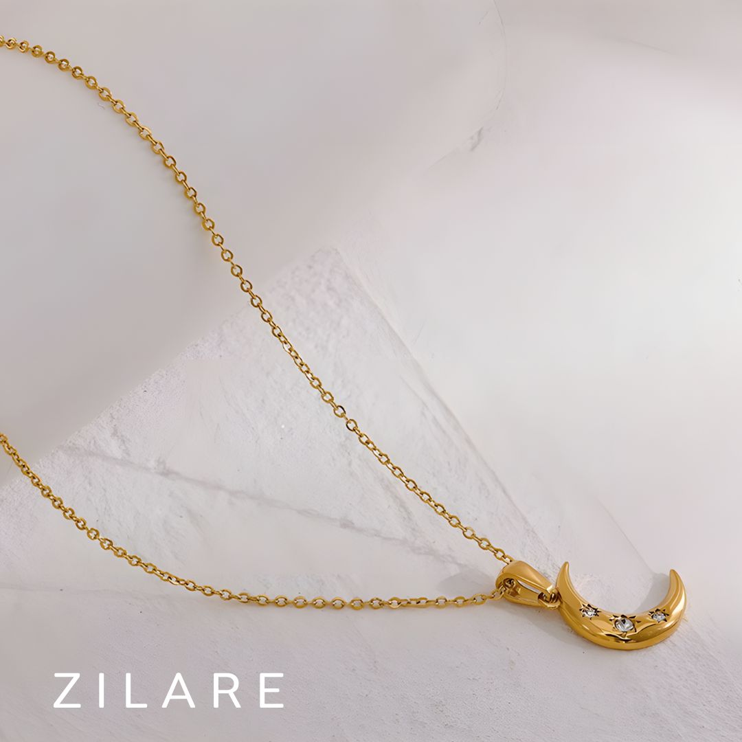 Collar de luna con brillantes bañado en oro 18k Catalina