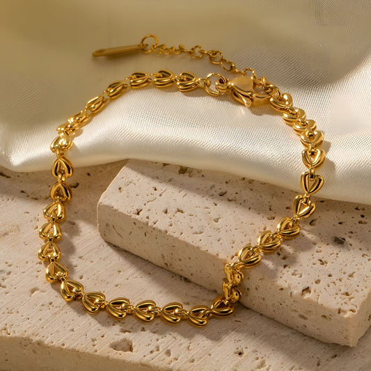 Pulsera fina bañada en oro 18k diseño minimalista Elina