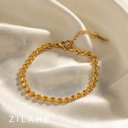 Pulsera fina bañada en oro 18k diseño minimalista Elina