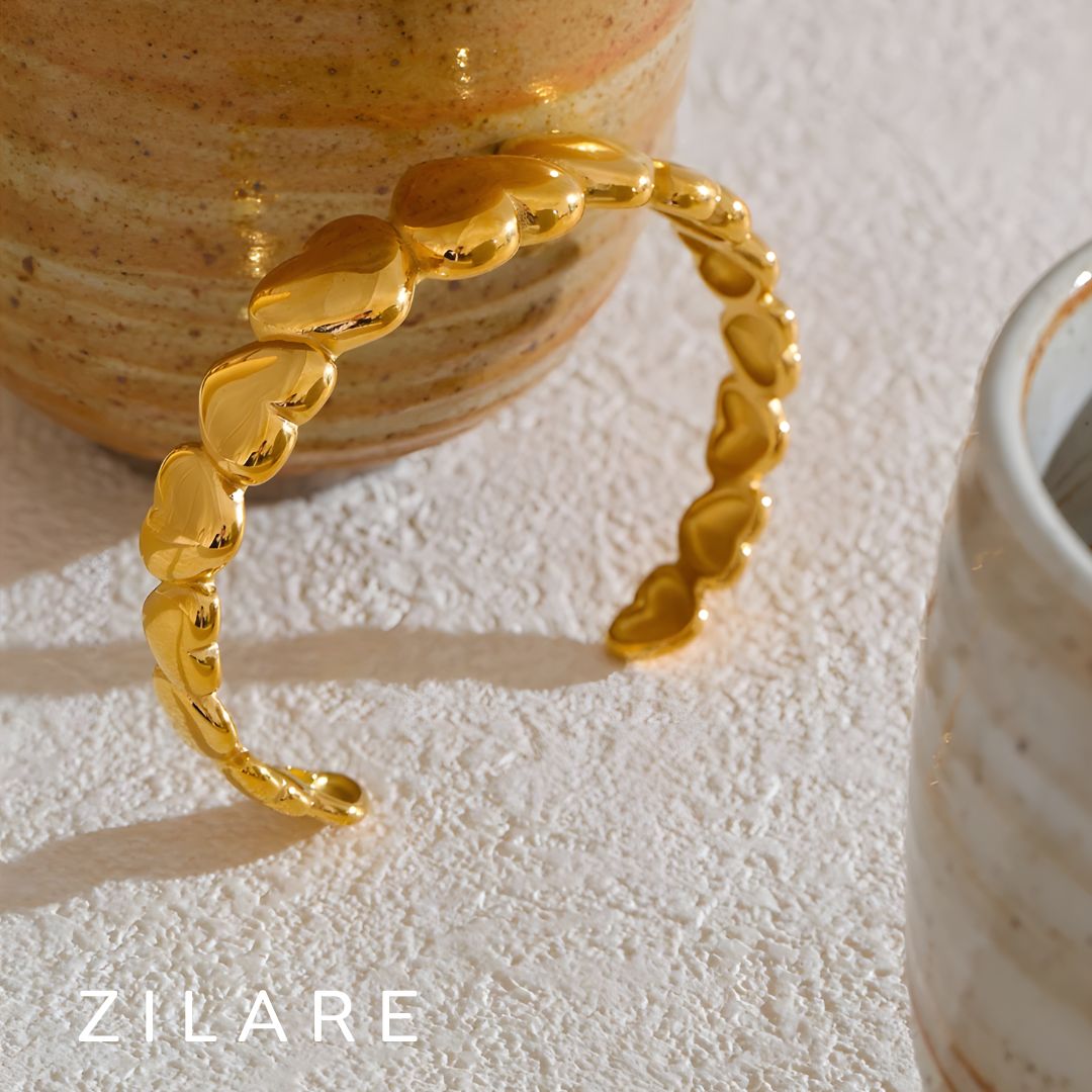 Pulsera Dorada Corazones Moderna Bañada en Oro 18k Camila