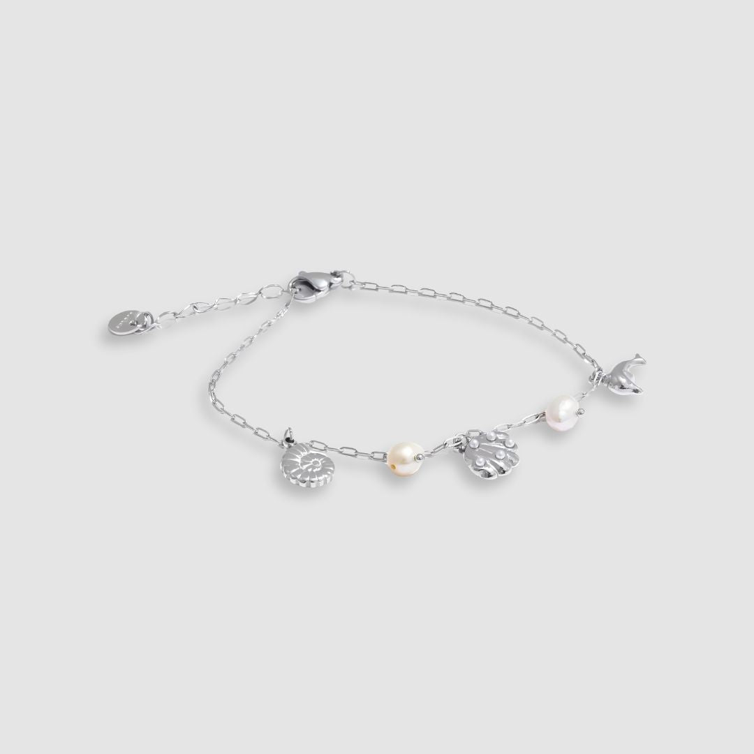 Pulsera dorada marina con dijes bañada en oro 18k Isadora